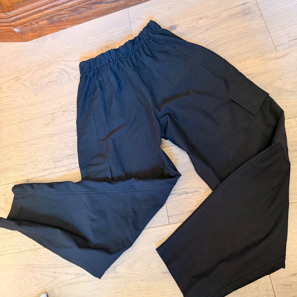 Lululemon Lab Utilitech Cargo Pants Black High Rise Tapered LW5ENBS Size 24
